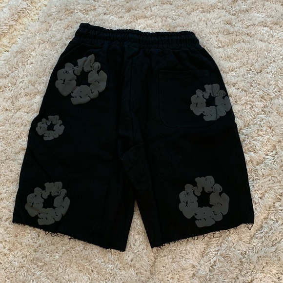 Denim Tears monochrome black on black flared the cotton wreath men’s size large - Picture 2 of 2